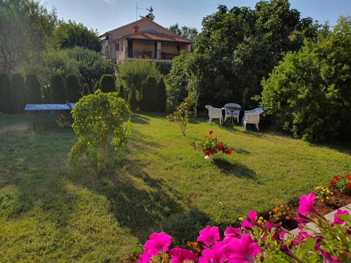 ميدولين Villa Nikolina المظهر الخارجي الصورة
